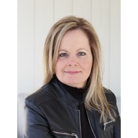 Manon Landhuis Vastgoedstyling & Vastgoedfotografie logo - Similar company to Classy Concept
