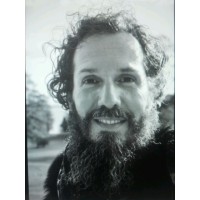 mOMenthum GmbH logo - Similar company to Gems Communications Ltd.