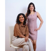 Raising Family Academy logo - Similar company to Off Your Shoulders Psychotherapy