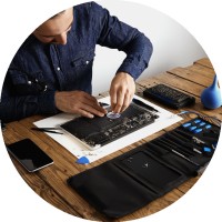 Boot Systems Go logo - Similar company to Bran Systems