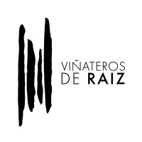 Viñateros de Raíz logo - Similar company to Attilio & Mochi