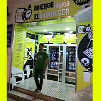 VendingStore logo - Similar company to Mr. Shark