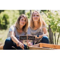 Jeanine & Gisèle logo - Similar company to Ici Présent