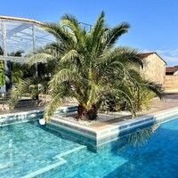 NUIKI Lodges logo - Similar company to Ccvins