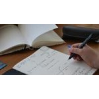 Illawarra Tutoring logo - Similar company to Coal Coast Magazine