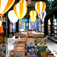 Boekhandel Blokker logo - Similar company to D.S.T. Pegasus