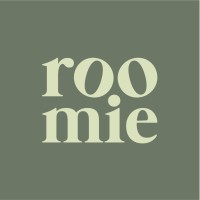 Roomie • Arquitetura e Design logo - Similar company to Mazí+ Arquitetura E Coordenação Bim