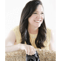 Nouvelle Brand Photography logo - Similar company to Stadium