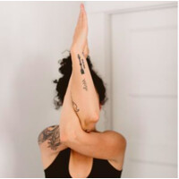 Thrive Wellness Retreat logo - Similar company to Jillian Rabe