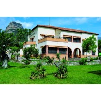 Hotel Dom logo - Similar company to Hotel Dom