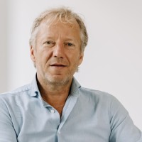 Flow People Management logo - Similar company to Bnmhc Zwart-Wit