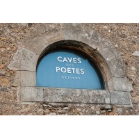 Caves des Poètes Béziers logo - Similar company to Château Grezan - Famille Cros Pujol