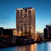 Van der Valk Hotel Amsterdam logo - Similar company to Hotel Van Der Valk Eindhoven