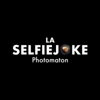 La Selfiejoke logo - Similar company to Triportrait Photobooth