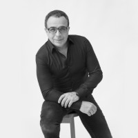 Carlos Rossi Arquitetura logo - Similar company to Dmaisb Construções Inteligentes