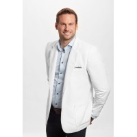 Familiprix Jean-François Lafrance logo - Similar company to Alliancepharma