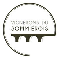 LES VIGNERONS DU SOMMIEROIS logo - Similar company to Com & Cru