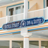 Bicycle Street Inn & Suites