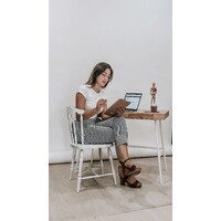 Nuria Cervera Peris logo - Similar company to The Real Nexus