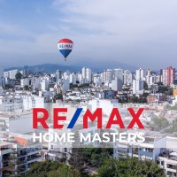 REMAX Home Masters logo - Similar company to Master Reader