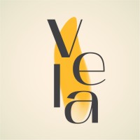 Vela - Escola de Comunicação logo - Similar company to Calor L Escola De Comunicação