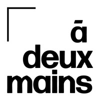 A Deux Mains logo - Similar company to Handi'Chiens