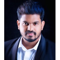 Studio Max Lk