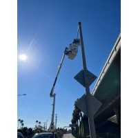 GridShift Solar Lighting logo - Similar company to Esdr Electronics