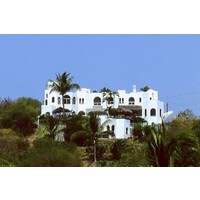 Villa La Querencia, Inc. logo - Similar company to Industry Logo