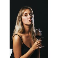 Winepictures logo - Similar company to Wine Point Store