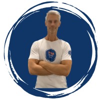 Ray Van Leeuwen logo - Similar company to Staff Hunter