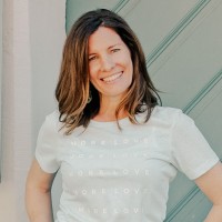 Taryn Mercedes Web Design logo - Similar company to Web.Knowhow