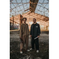 VLTN² logo - Similar company to Vltrn