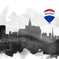 RE/MAX Saskatoon logo - Similar company to Sutton Group Old Mill Realty Inc. Brokerage