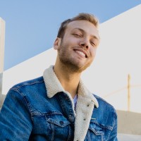 Stephen Makes Videos logo - Similar company to Together Cfo