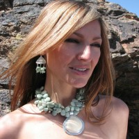 Artesania Jewelry logo - Similar company to Mpr Apparel