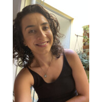 Raphaela Souza - Fisioterapeuta logo - Similar company to Drª Edna De Alegria Fisioterapeuta