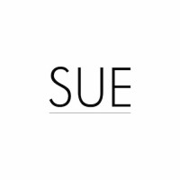 SUE logo - Similar company to Happyholics