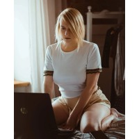 Karla.Ant - Agencja Kreatywna, Fotografia Produktowa logo - Similar company to Crazy Bubble