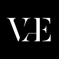 VISUÆL logo - Similar company to Lezarts Urbains