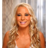 Comedian Amy Lewis logo - Similar company to Kendall Press