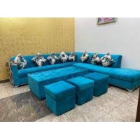 The SOFA COVER WORLD logo - Similar company to Trendize