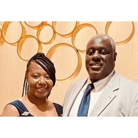Cruise Planners - Willie & Vanessa Ellis logo - Similar company to Trip It Holidays