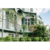 Ashley Park House logo - Similar company to Diaphonie Studio