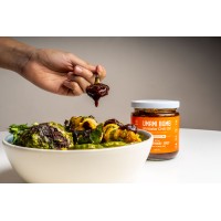 Vumami Foods logo - Similar company to Kitchenet