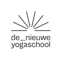 De Nieuwe Yogaschool logo - Similar company to Yogadreams