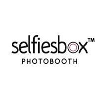 SelfiesBox logo - Similar company to Devyzer