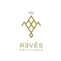 Destilería Revés logo - Similar company to The Cosmic Travel Agency