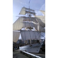 Enkhuizer Zeevaartschool / Enkhuizen Nautical College logo - Similar company to Bleaze | Boot Lease