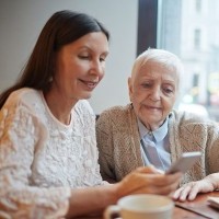 Seniors Helping Seniors SE MI logo - Similar company to Sigma Safety Gmbh / Sàrl